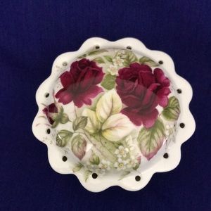 Vintage Sandford Bone China Pomander Potpourri Holder - Cupcake Shape - Flowers